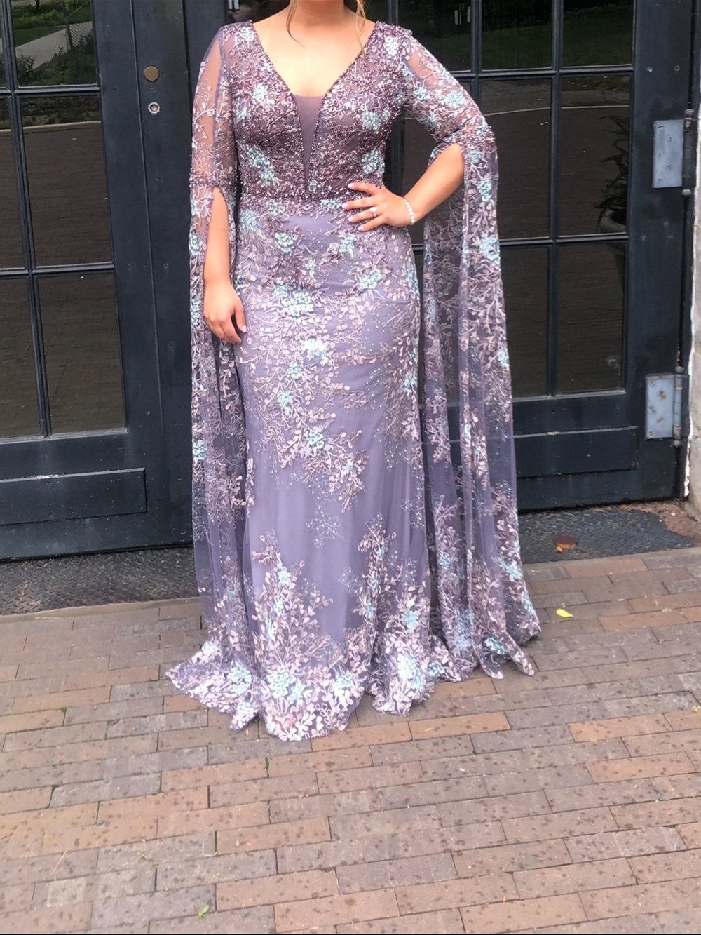 Elegant Lavender Evening Gown with Cape Sleeves